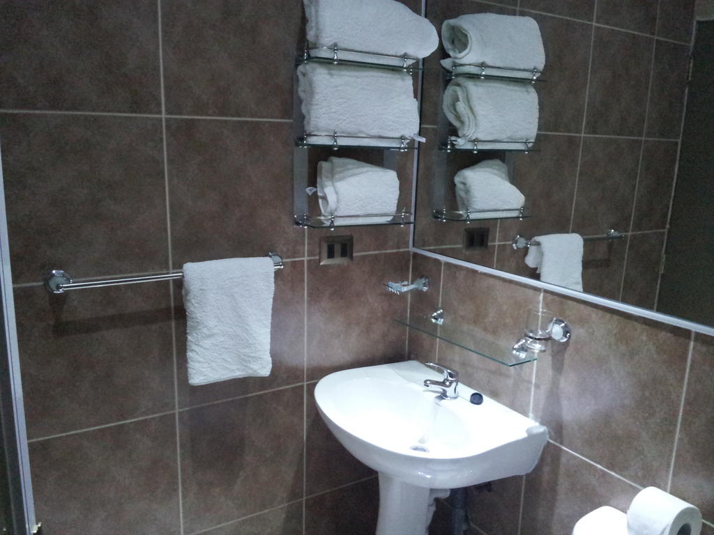 Hotel Astore Suites Antofagasta Bilik gambar